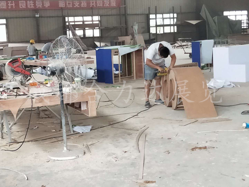 a524889e984894e10bdd9ab86cb882c_副本.jpg